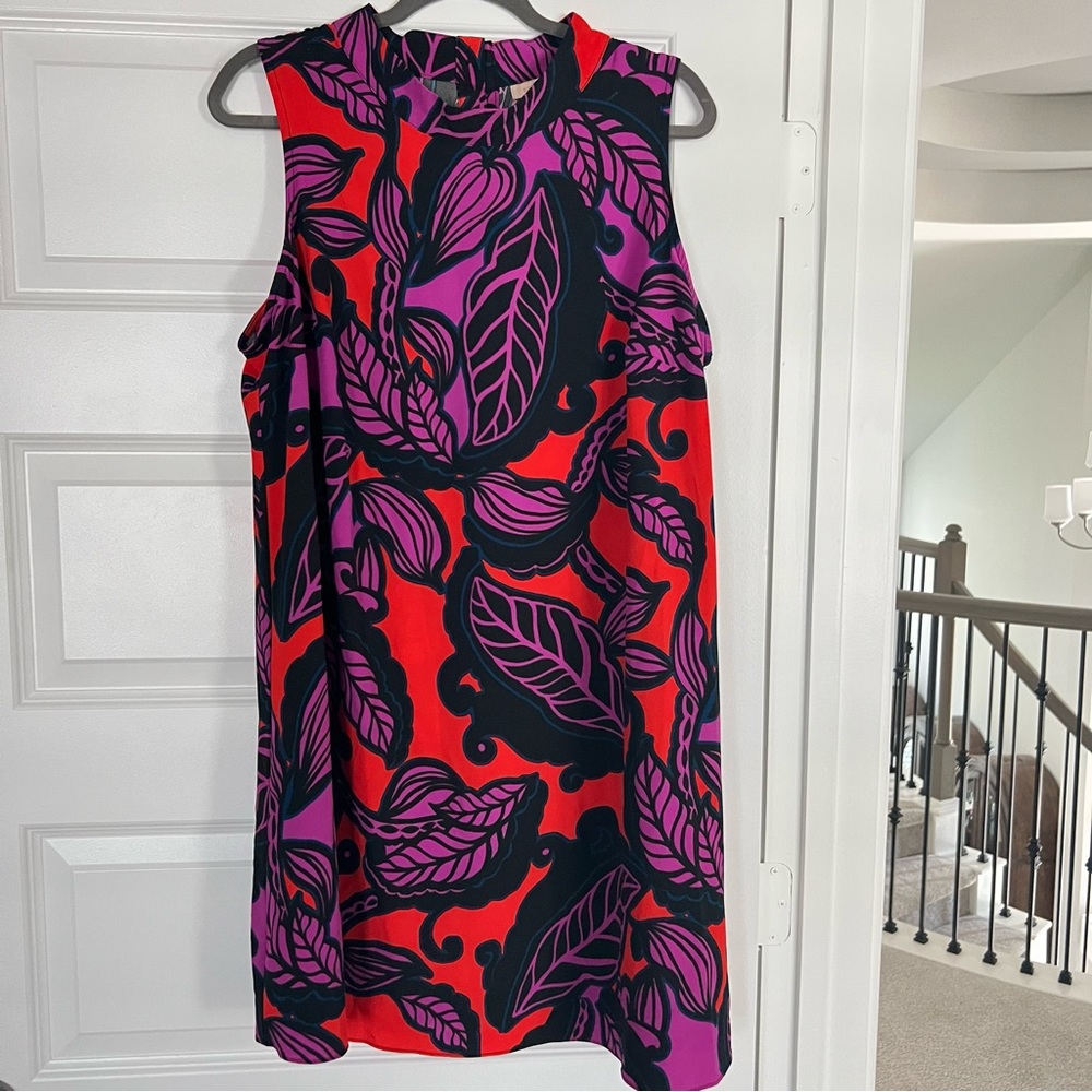 Gibson Latimer Floral Sleeveless Purple Red Black Flowy Lightweight Dress